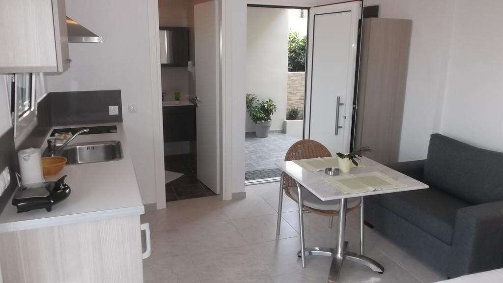 Vanessa House Luxury Apartments 斯基亚索斯镇 外观 照片